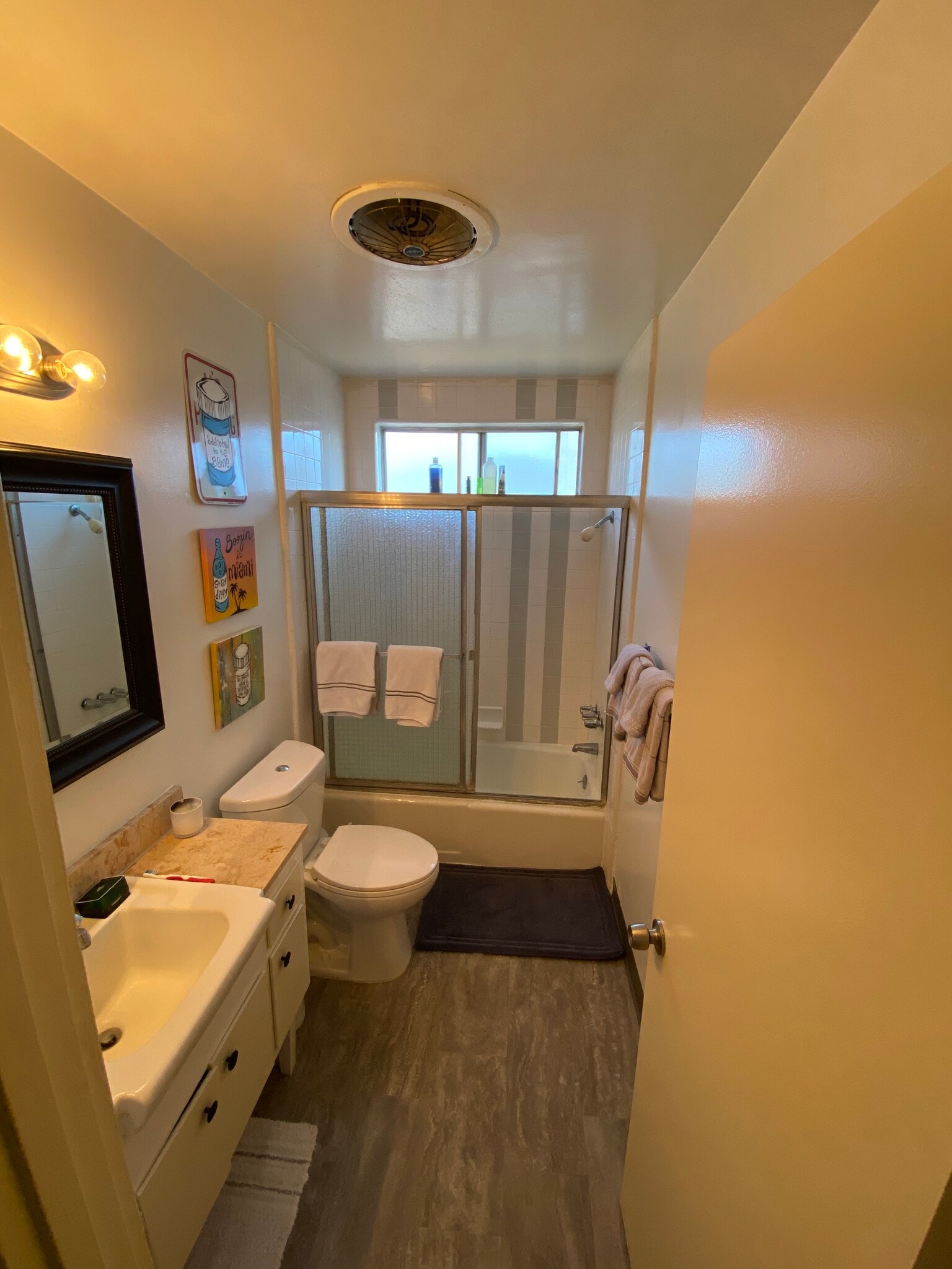bathroom - 1342 10th St