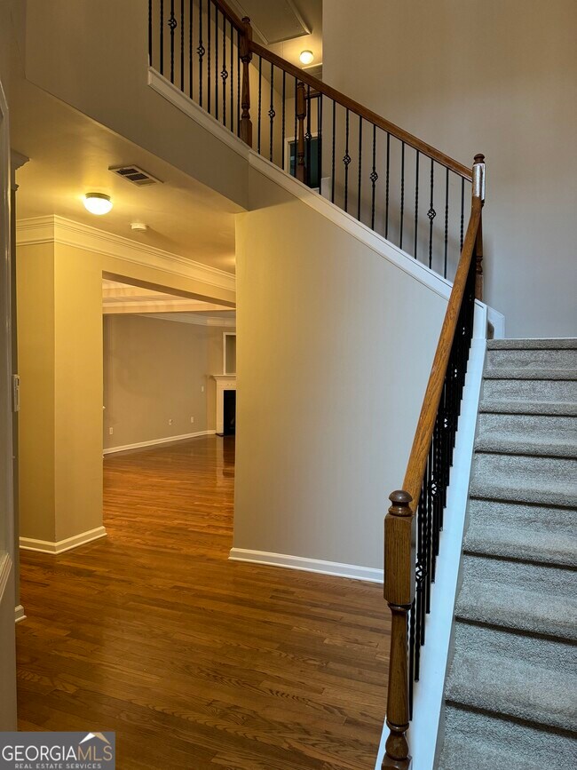 Building Photo - 5868 Norfolk ChaseRoad