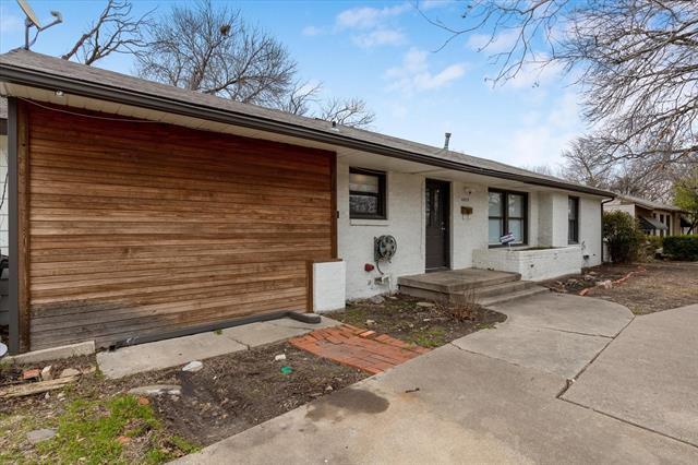 Building Photo - 4009 Anita Ave