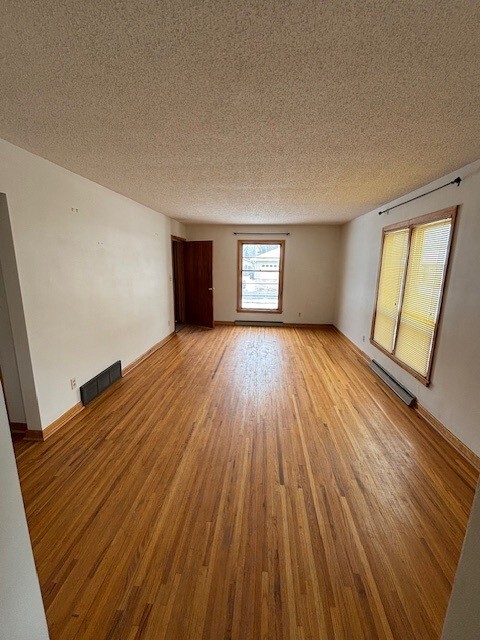 Living Room - 711 Grant Ave