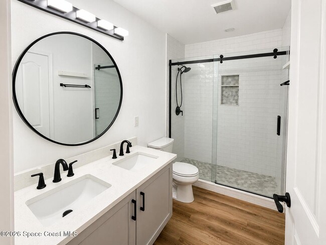 Building Photo - 781 Glen Abbey Way