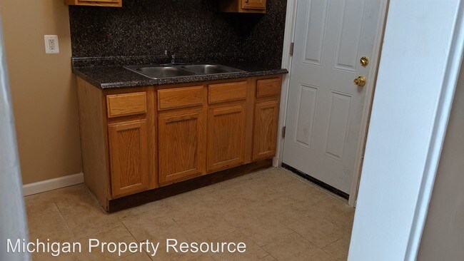 Building Photo - 2 br, 1 bath House - 3455 Ewald Circle