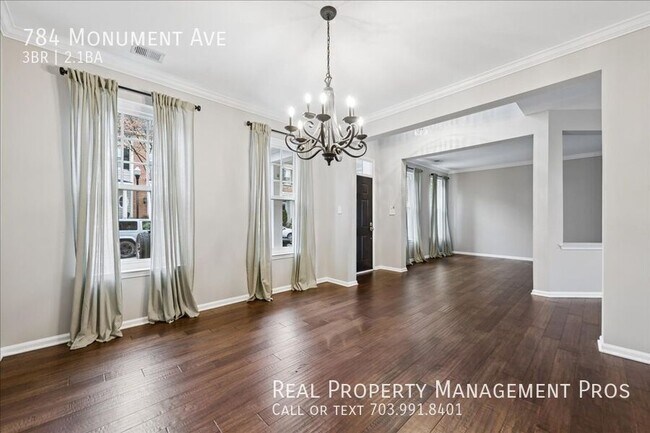 Building Photo - 784 Monument Ave