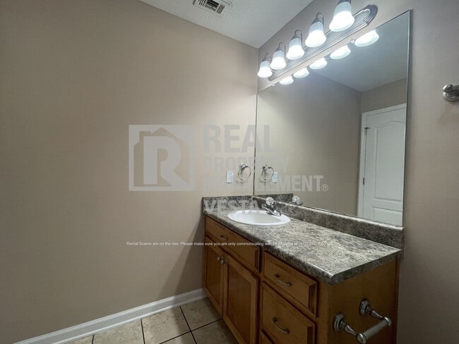 Building Photo - 316 Wynfield Ln