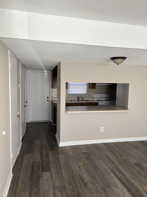 Building Photo - Coal Creek Apartment Homes