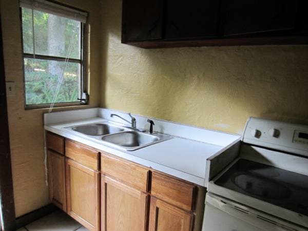 Building Photo - 725 Efferson St