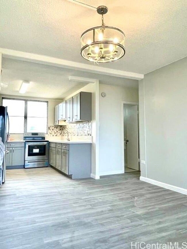 Building Photo - Pearl Manor Apartments, Aiea, HI 96701 - T...