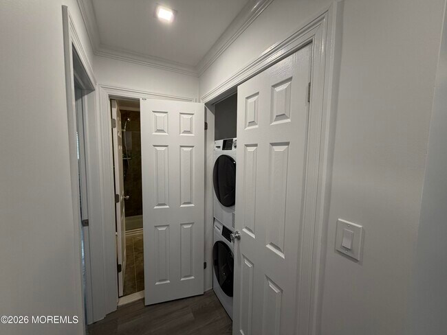 Building Photo - 135 Wharfside Dr