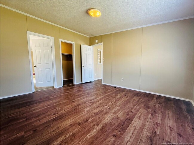 Building Photo - 30 Jefferson Ln