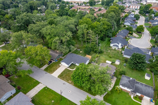 Building Photo - 66 Sherman Dr