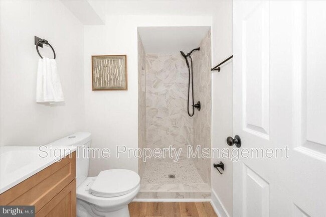 Building Photo - 138 E South St