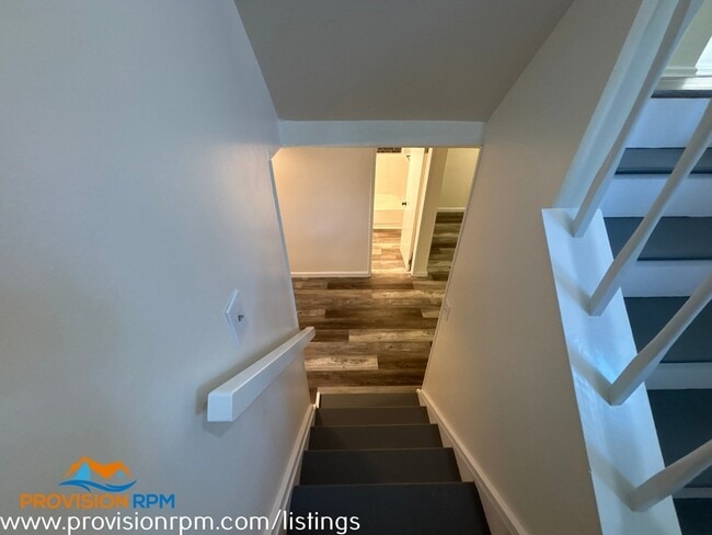 Building Photo - 9102 Pennswood Dr