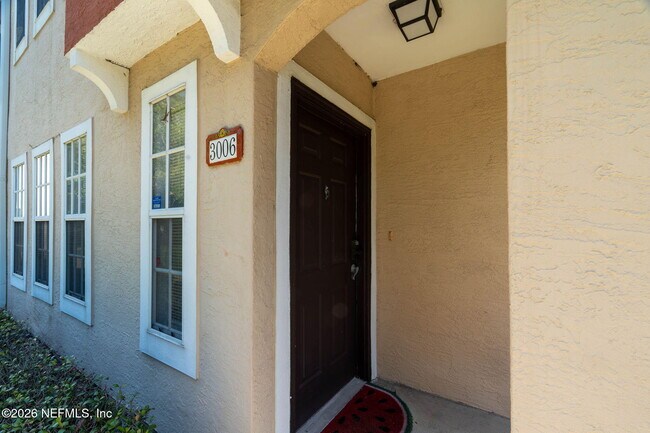 Building Photo - 10075 GATE N Pky