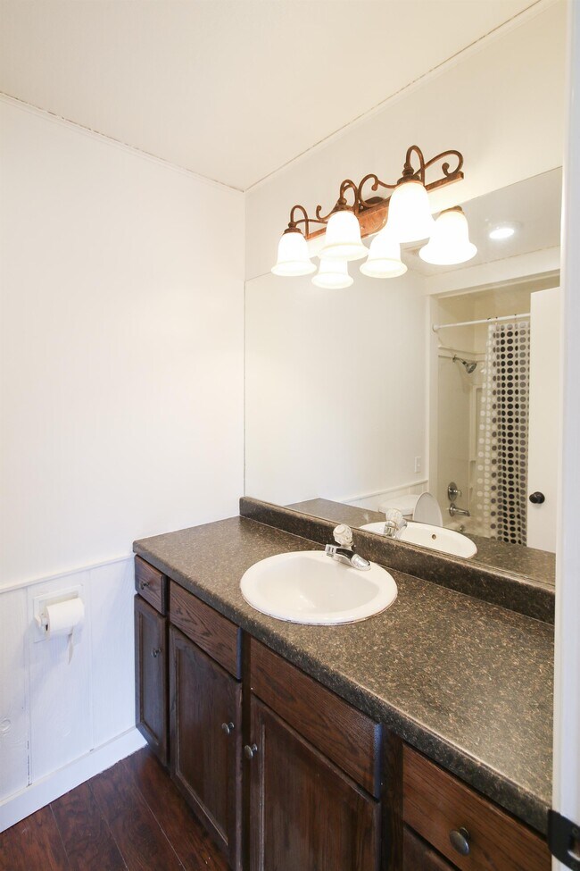 Building Photo - 25668 AR-23