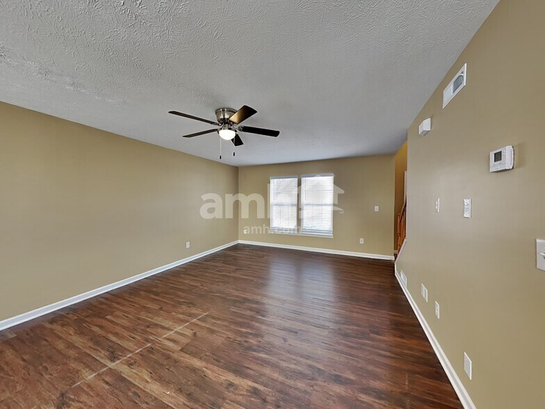 Building Photo - 515 Indian Lake Dr