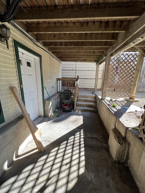 Building Photo - 1507 W Henderson St