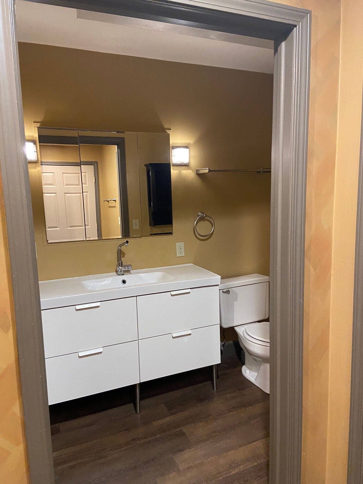 Building Photo - 148 W Michigan Ave