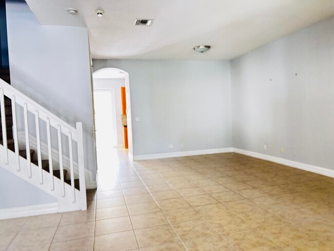Building Photo - 119 Ennis Ln