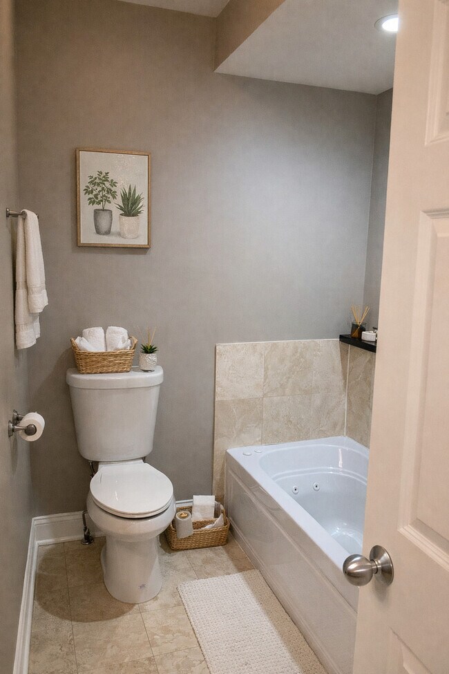 Building Photo - 4662 N Winthrop Ave