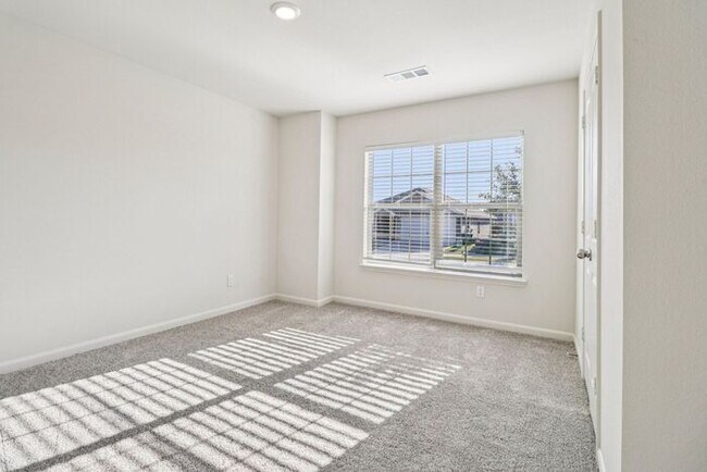 Building Photo - 309 Abram Ave