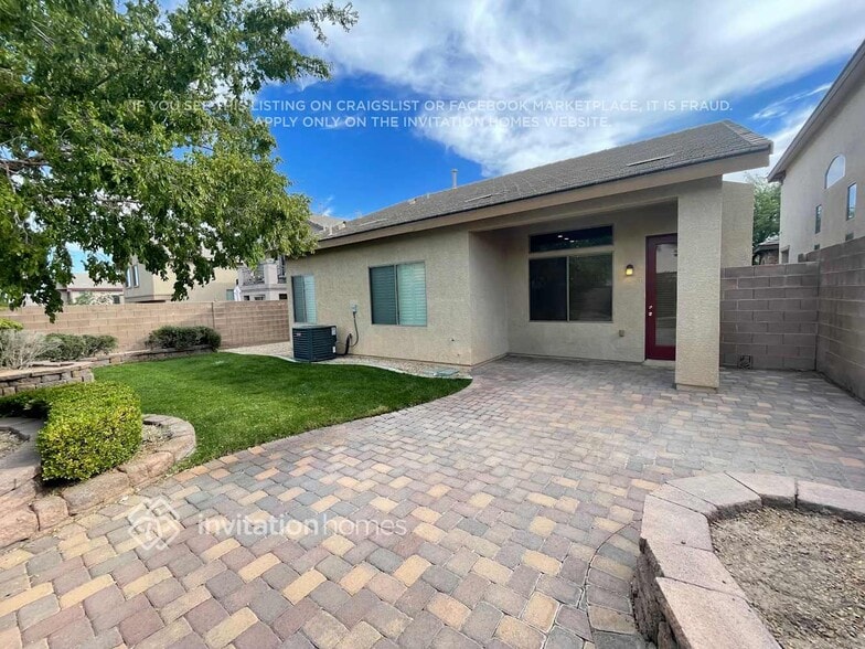 Building Photo - 9116 Big Plantation Ave