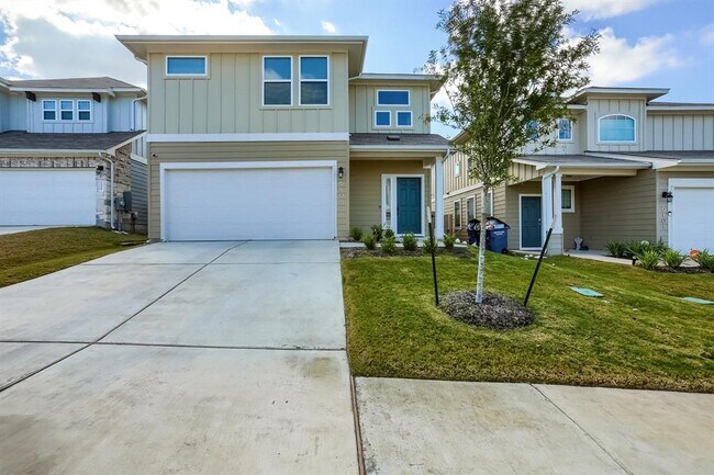 Building Photo - 6405 Mary Lewis Dr