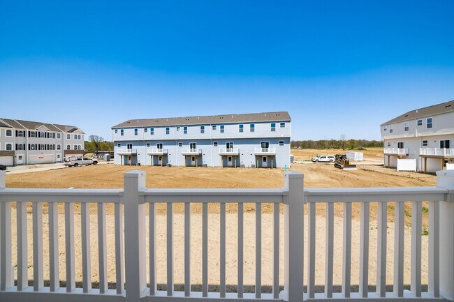 Building Photo - 122 Red Willow Dr