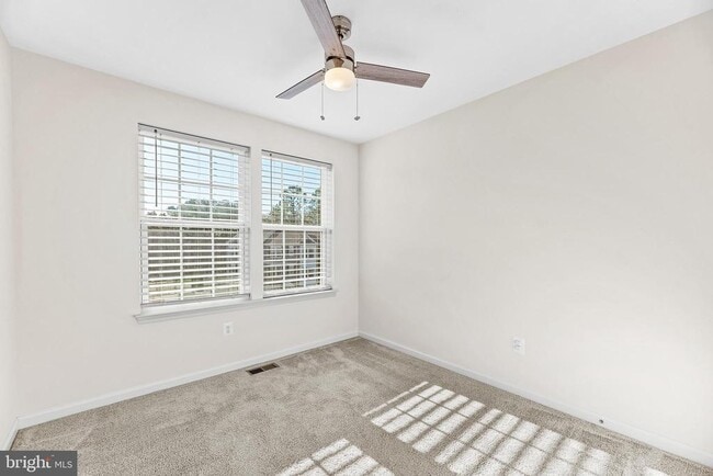Building Photo - 43858 Eucalyptus Way