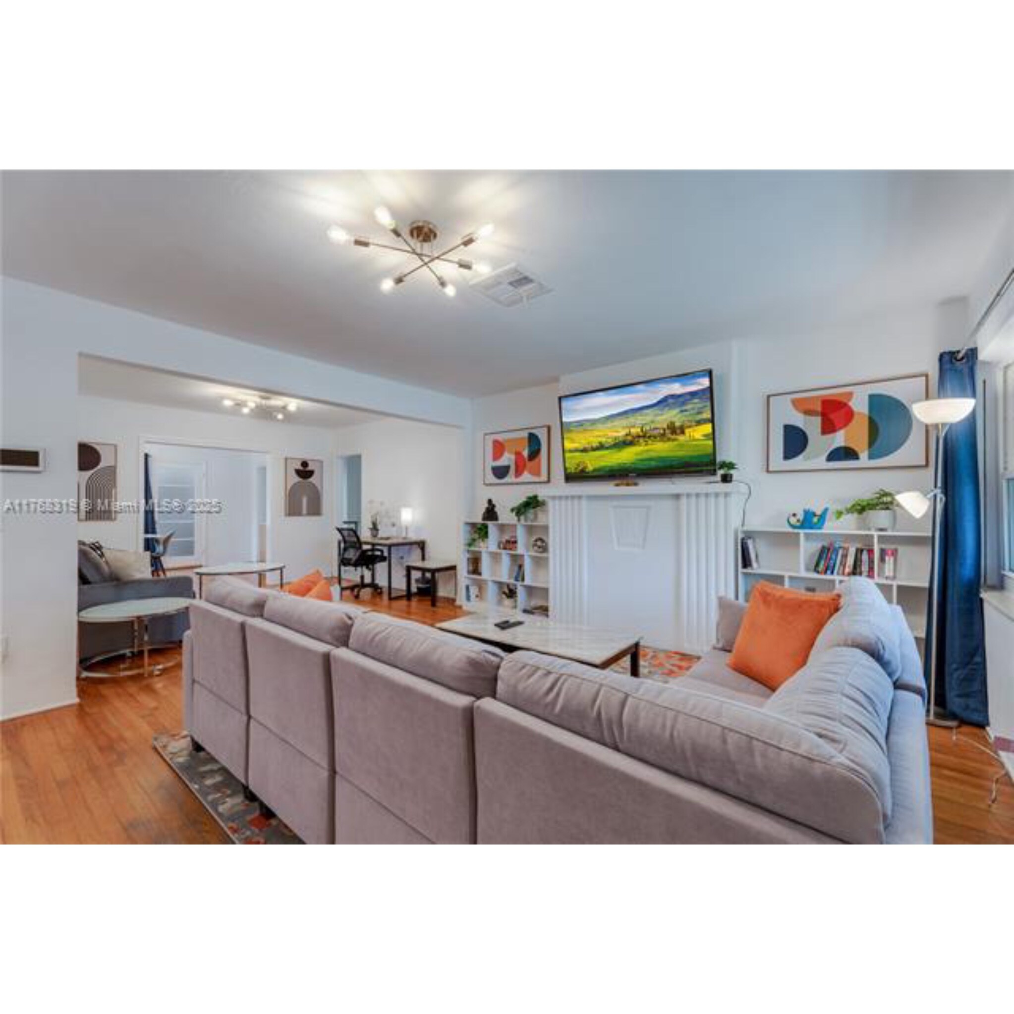 Building Photo - 820 SW 26th Rd