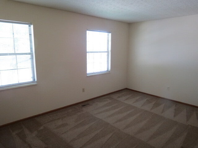 Building Photo - 2129 Brett Ct