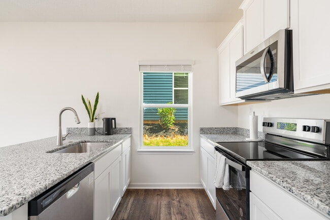 Building Photo - 3473 Tyee Xing Wy