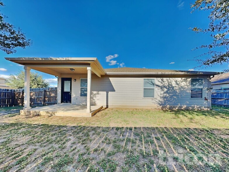 Building Photo - 16247 Kentucky Ridge