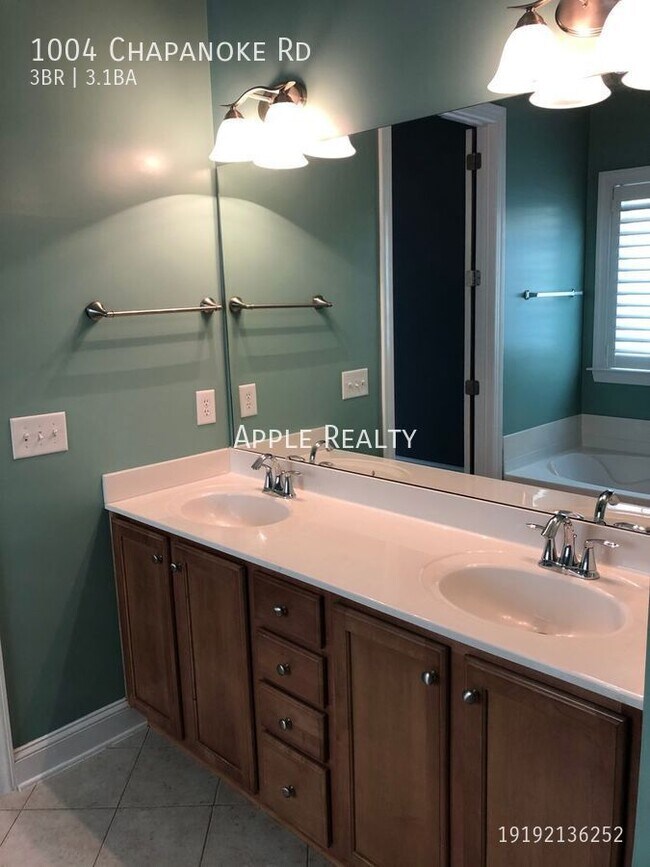 Building Photo - 1004 Chapanoke Rd