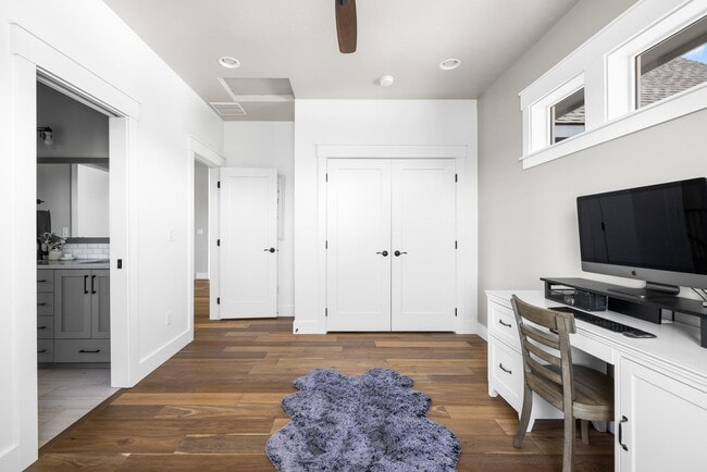 Building Photo - Furnished Luxury Rental in Dry Creek Ranch