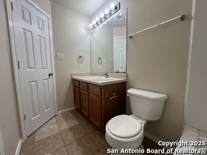 Building Photo - 5811 Golf Bend