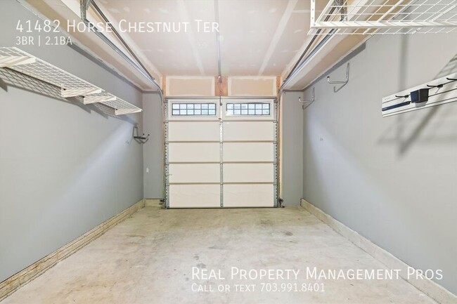 Building Photo - 41482 Horse Chestnut Terrace