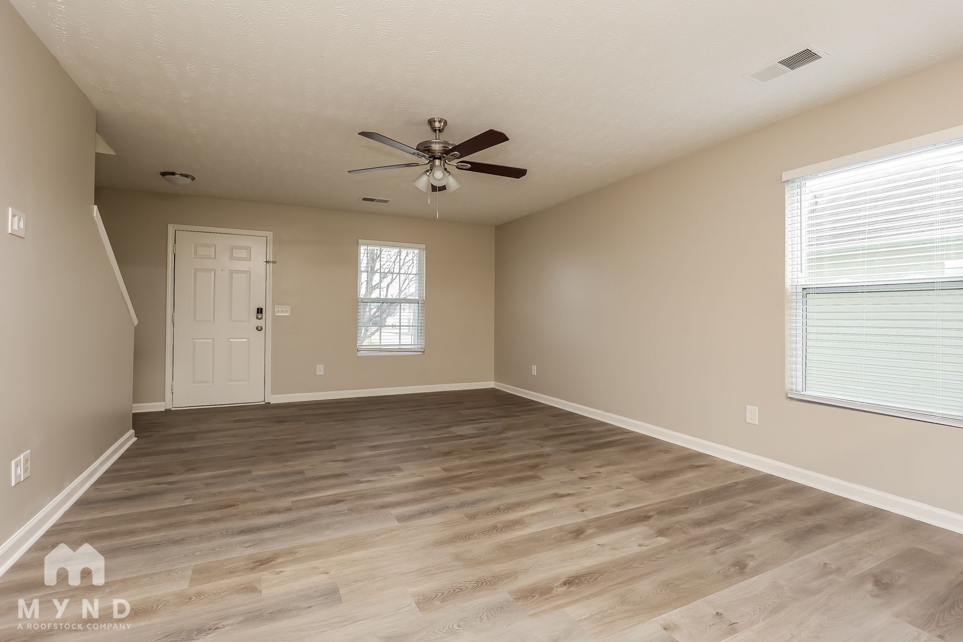 Building Photo - 2838 Creekbend Dr