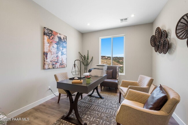 Building Photo - 1332 Rockwood Dr