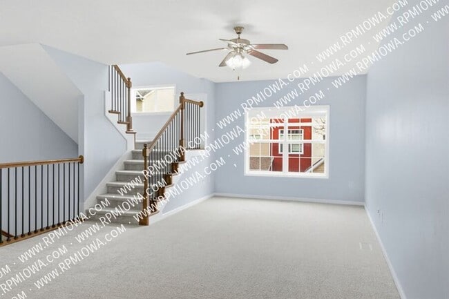 Building Photo - 9140 Greenspire Dr