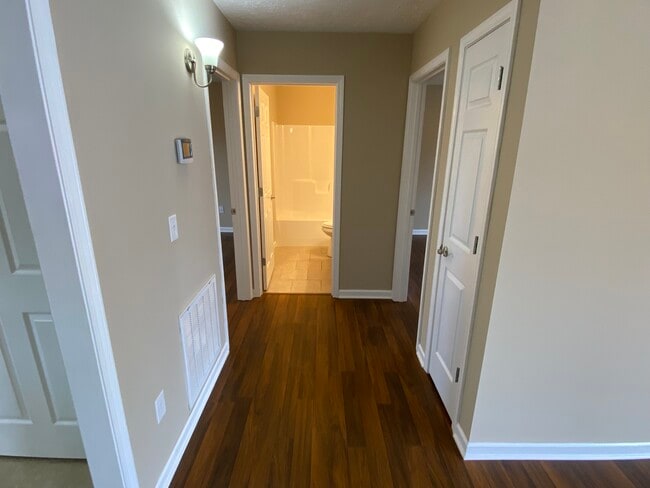 Building Photo - 367 Hendrixson Dr