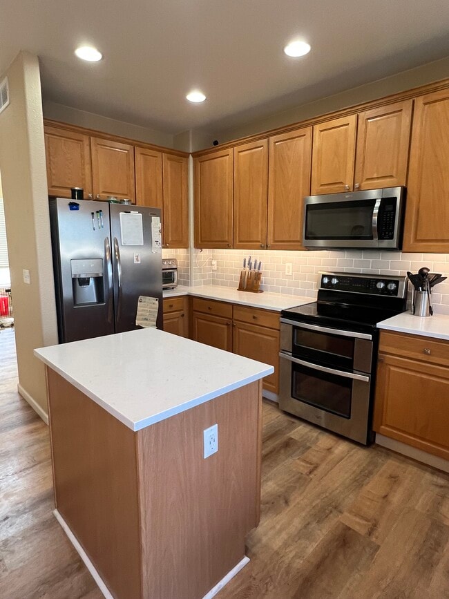 Building Photo - 4850 S Kirk Way