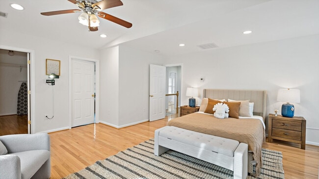 Building Photo - 6365 Columbia Pike