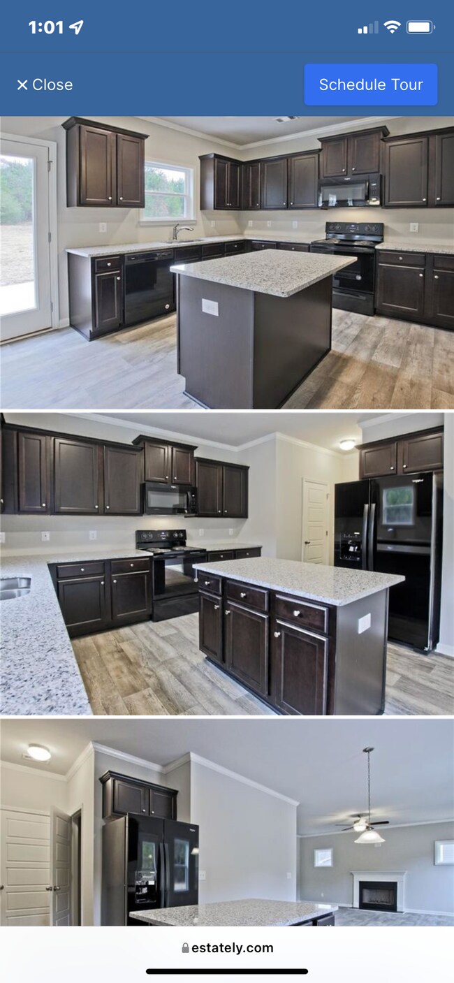 Building Photo - 1950 Crescent Moon Dr NE