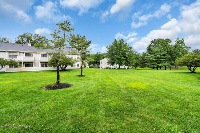 Building Photo - 366 Sequoia Ct