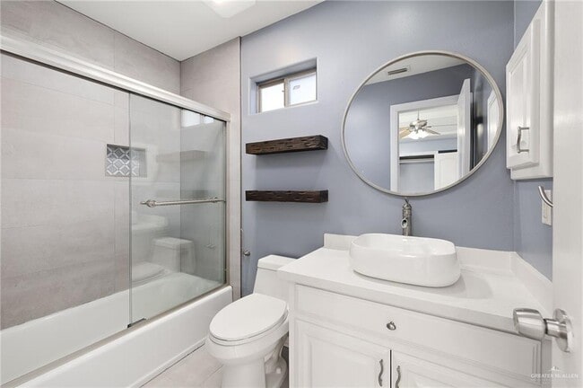 Building Photo - 41 5th St