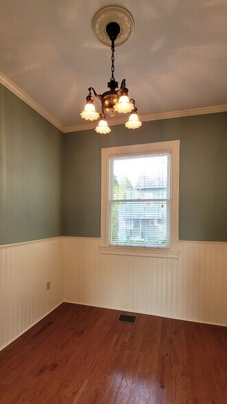 Secondary Bedroom - 378 W Church St