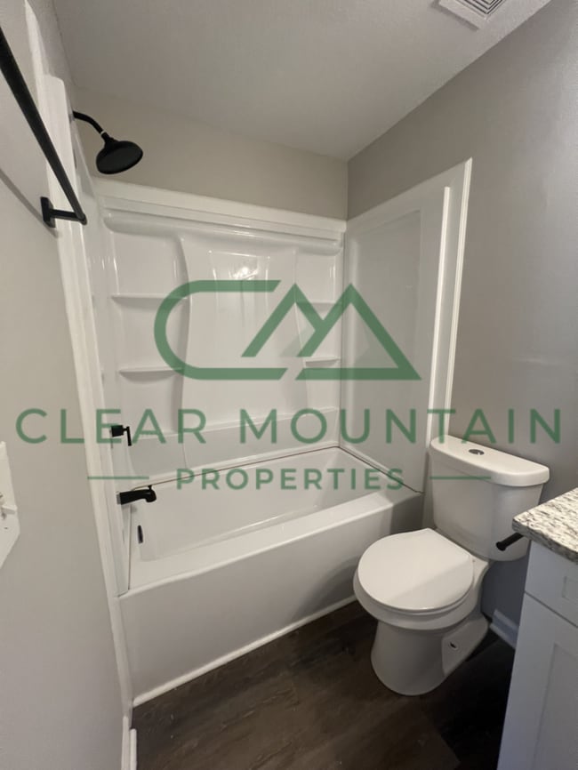 Building Photo - Move-in Special! Limited-Time Leasing Offer!