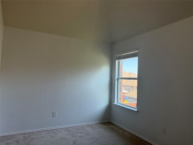 Building Photo - 8373 Brightside Ln