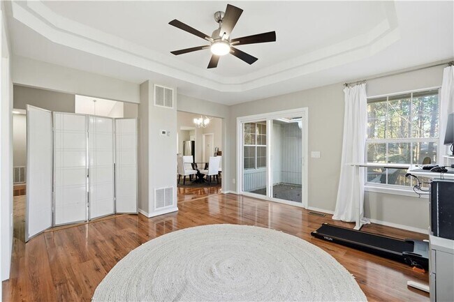 Building Photo - 4 Wendron Cir