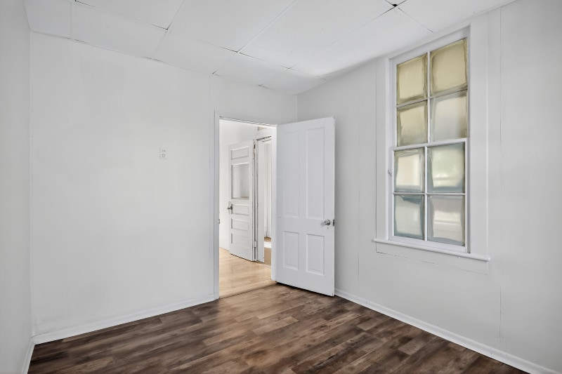 Building Photo - 313 N Washington St